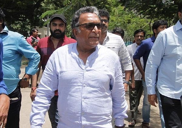 திரைப்படத் தயாரிப்பாளர்கள் சங்கச் செயற்குழுக் கூட்டத்தில் நடந்தது என்ன? - முரளி ராமசாமி விளக்கம்