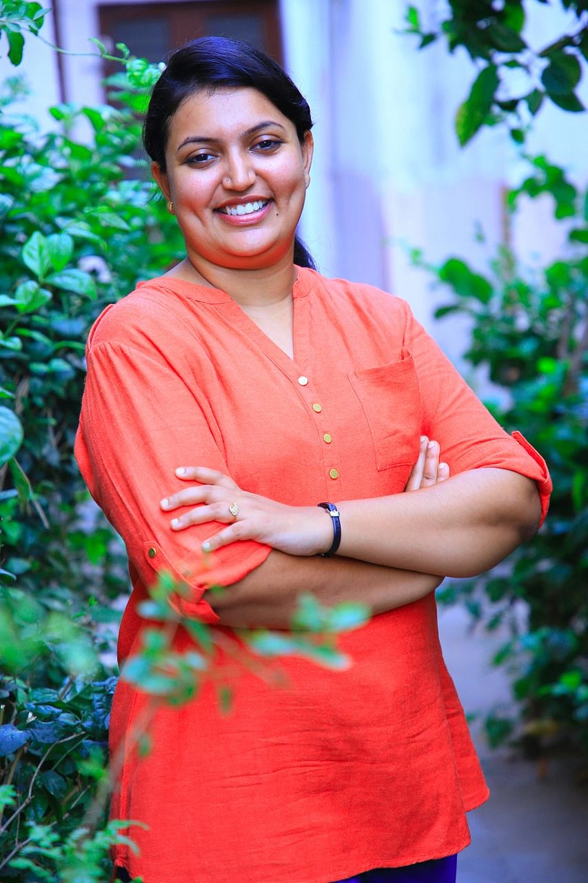Doctor Vikatan: வாழைப்பழம் சாப்பிட்டால் மட்டுமே சரியாகும் மலச்சிக்கல்; தினம் சாப்பிடுவது சரியா?