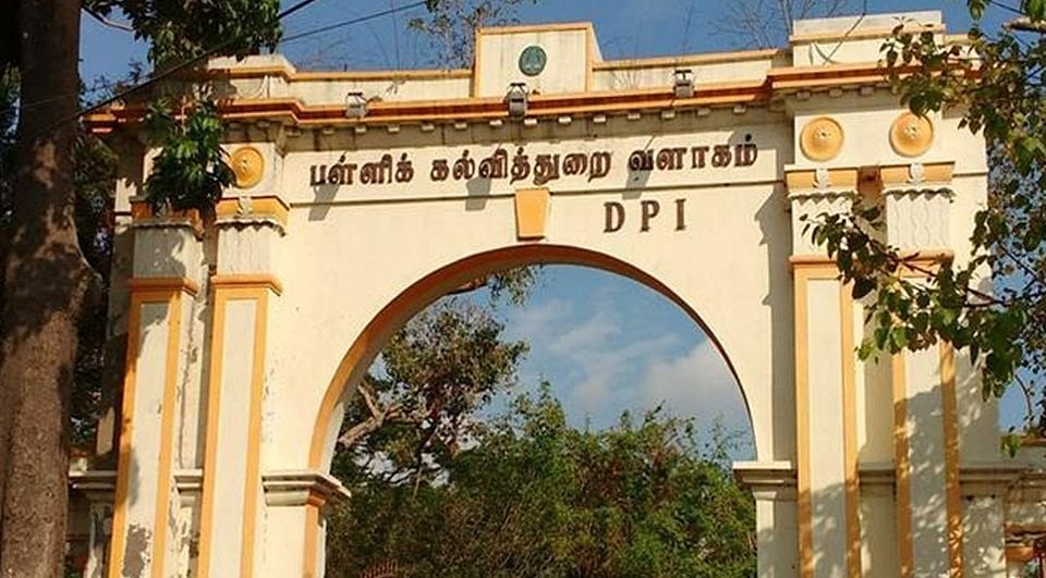 அப்பாவி மக்கள்மீது பழிபோடுவதா... - 207 அரசுப் பள்ளிகள் மூடலுக்கு எடப்பாடி பழனிசாமி கண்டனம்
