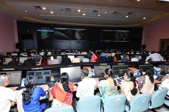 ISRO : 9ம் வகுப்பு மாணவர்களே... இஸ்ரோ உங்களை வரவேற்கக் காத்திருக்கிறது! - முழு விவரம்