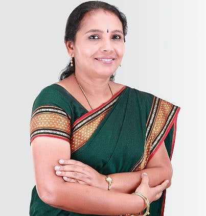 Doctor Vikatan: வெளியே கேட்கும் வயிற்றுப் பொருமல் சத்தம்; காரணமும் தீர்வும் என்ன?