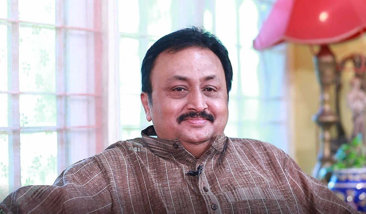 ``12ல ஒண்ணு லேடி கெட்டப்; அப்போ VP, பிரேம்ஜி, வைபவ் பண்ண சேட்டை