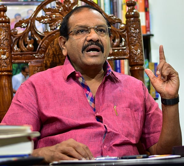 பிரதமர் உட்பட எவரும் விமர்சனத்துக்கு அப்பாற்பட்டவர்கள் கிடையாது! - சட்ட வல்லுநர்கள் கருத்து