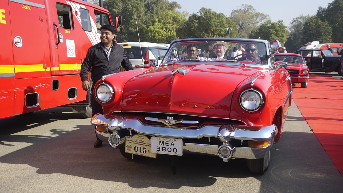 ரோல்ஸ் ராய்ஸ் 25/30 முதல் ஆல்ஃபா 2000 வரை... கார் பிரியர்களைக் கவர்ந்த