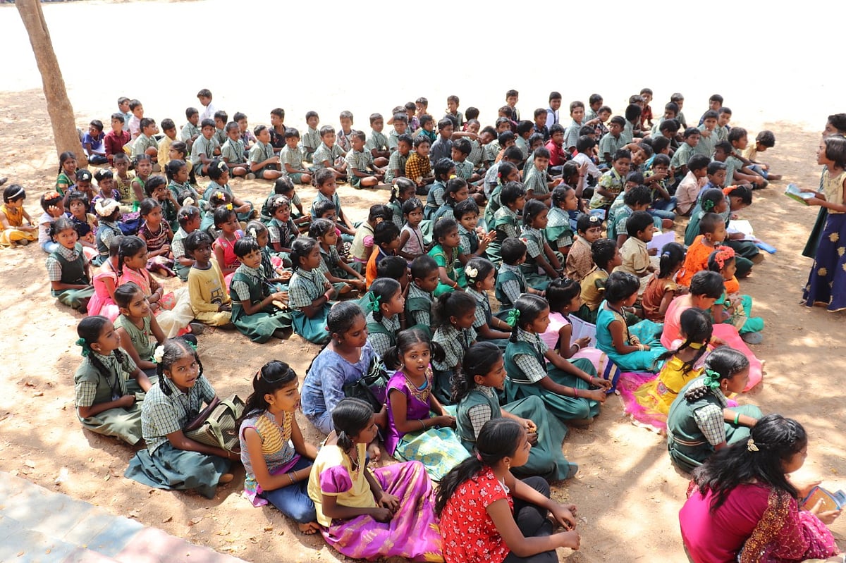 அரசுப்பள்ளி மாணவர்கள்