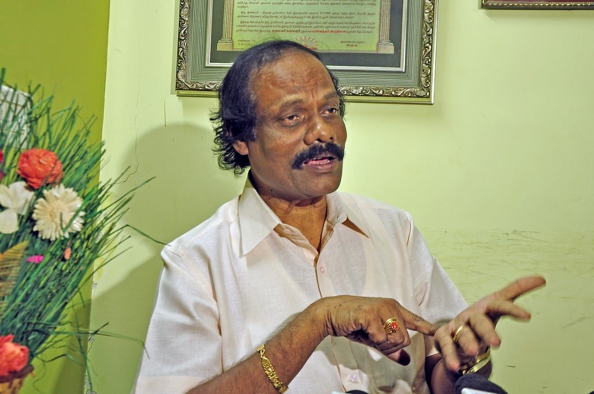 யார் அந்த சார்? என்ற பிரசாரத்தை செய்து அசிங்கப்பட்டது எடப்பாடிதான் - திண்டுக்கல் லியோனி