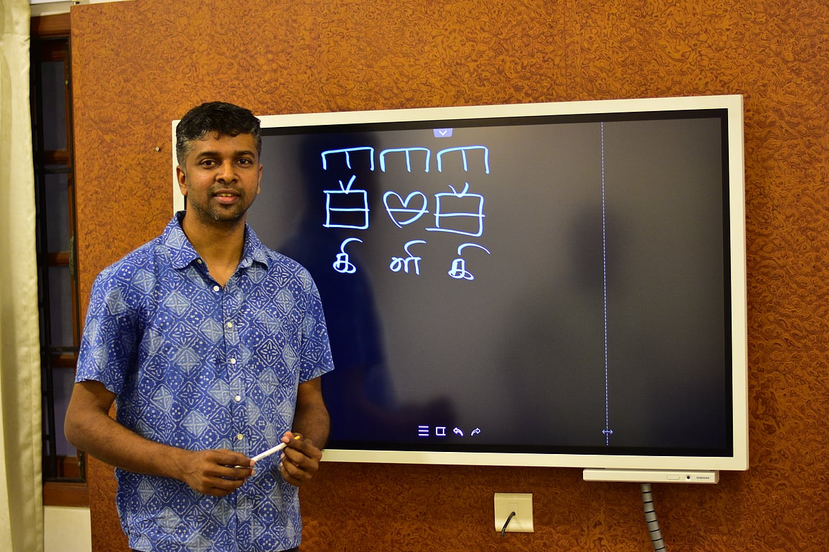 ``பாகுபலியில் பயன்படுத்திய கிளிக்கி மொழி முழுசா ரெடி!