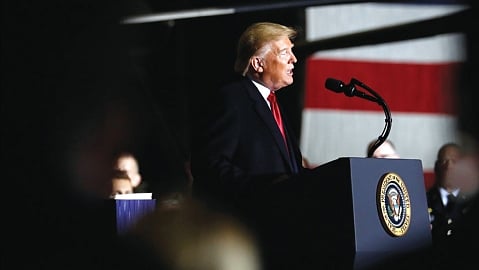 Trump: போரில் தீவிரம் காட்டும் ரஷ்யா, இஸ்ரேல்... ‘கன்ட்ரோல்’ செய்வாரா ட்ரம்ப்?!