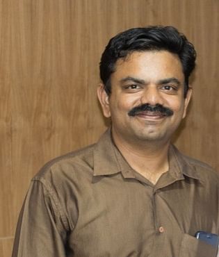 மனநல மருத்துவர் ராமானுஜம்