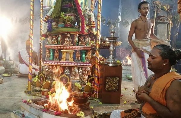 48-நாளில்-வேண்டியவை-நிறைவேறும்;-தடைகளை-உடைத்து-ஆயுள்-ஆரோக்கியம்-ஐஸ்வர்யம்-பெறலாம்!---நிகும்பலா-ஹோமம்