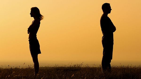பிரேக் - அப்பில் இருந்து மீள அடுத்த ரிலேஷன்ஷிப் - சரியான முடிவா?