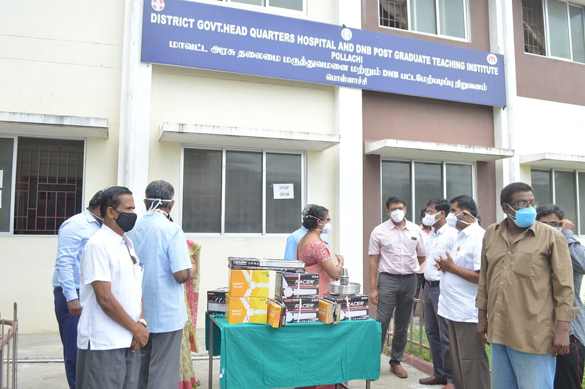 பெண்கள் கழிப்பறையில் ரகசிய கேமரா... பொள்ளாச்சி மருத்துவமனையில் பயிற்சி மருத்துவர் செய்த அசிங்கம்!