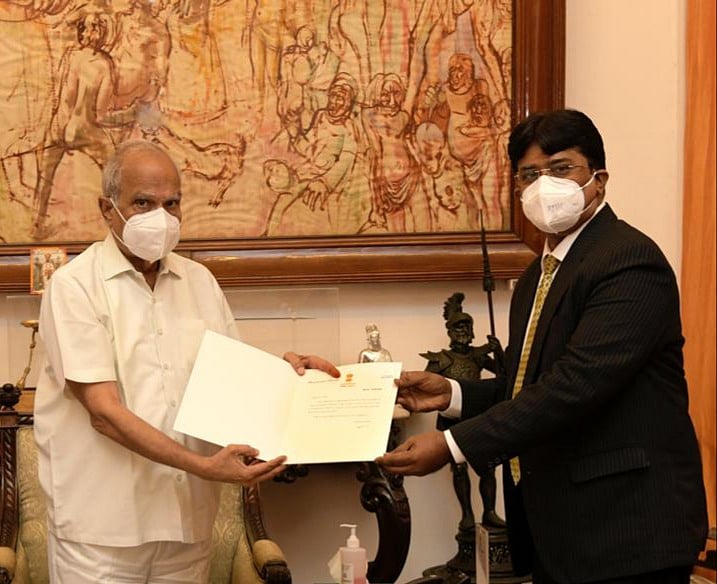 அண்ணா பல்கலை., முன்னாள் துணைவேந்தர் வேல்ராஜ் ஓய்வுபெறும் நாளில் திடீர் சஸ்பெண்ட்; பின்னணி என்ன?