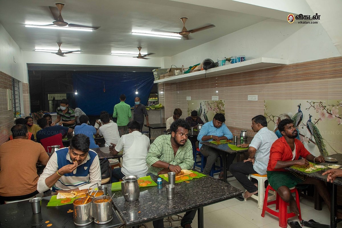 திருச்சி "கடைக்கு ஏன் இந்தப் பெயர் தெரியுமா?" பரோட்டாவுக்கு 4 கிரேவி