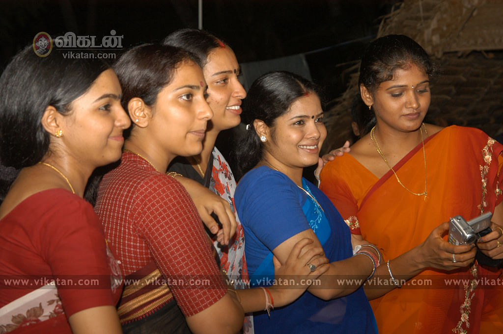 `மெட்டி ஒலி' தொடரில்