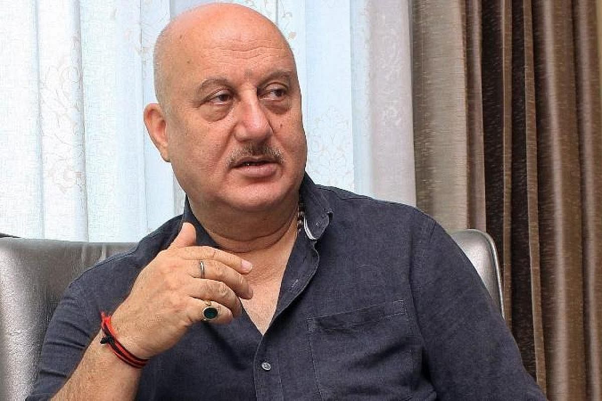 Anupam Kher sharing a life lesson about judging others