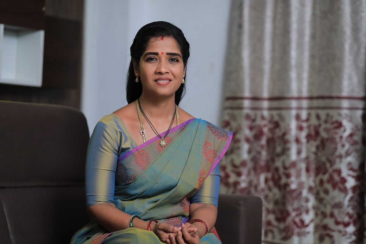 State Awards: மாற்றி வழங்கப்பட்ட கதாசிரியர் விருது... மிஸ்ஸான ரச்சிதா! - வரிசை கட்டும் சர்ச்சைகள்!