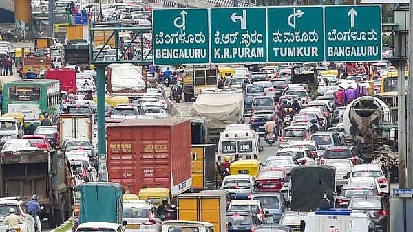 பெங்களூரு: உபர் புக் செய்து காத்திருந்த ஐடி ஊழியர்... டிரைவராக வந்த `டீம் ஹெட்’ சொன்ன காரணம்