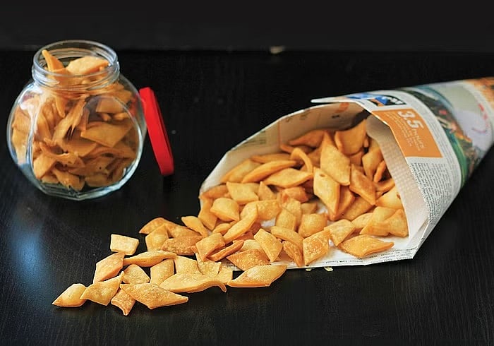 Health: நியூஸ் பேப்பரில் பஜ்ஜி, போண்டா வைத்து சாப்பிடுகிறீர்களா? - எச்சரிக்கும் மருத்துவர்
