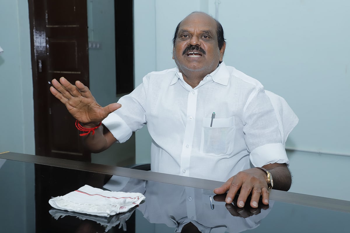 ”50 ஆண்டுகால அரசியல் வாழ்க்கையில் விசிட்டிங் கார்டு கூட அடிச்சது கிடையாது” - வைத்திலிங்கம்