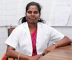 Doctor Vikatan: புளிப்பு நெல்லிக்காய், துவர்ப்பு நெல்லிக்காய்... இரண்டில் எது பெஸ்ட்?