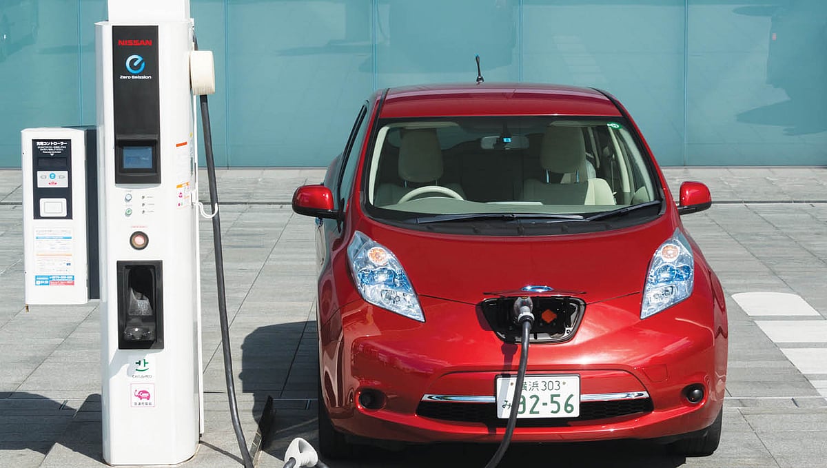 Nanayam Vikatan 13 November 2022 Electric cars, twowheelers on