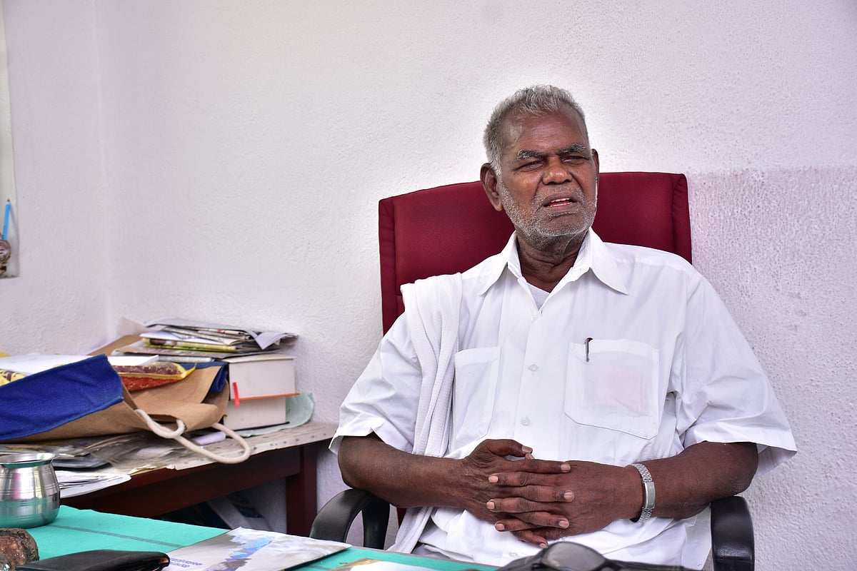 சிறைவாசம் முதல் செங்கொடி வரை: காலமானார் தோழர் நல்லகண்ணு