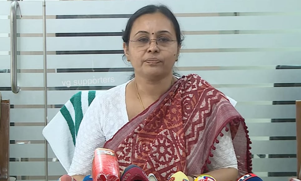 குழந்தைகளை பாதித்த `மூளை தின்னும் அமீபா தொற்று இளைஞர்களுக்கும் பரவல்... கேரளாவில் அதிர்ச்சி..!