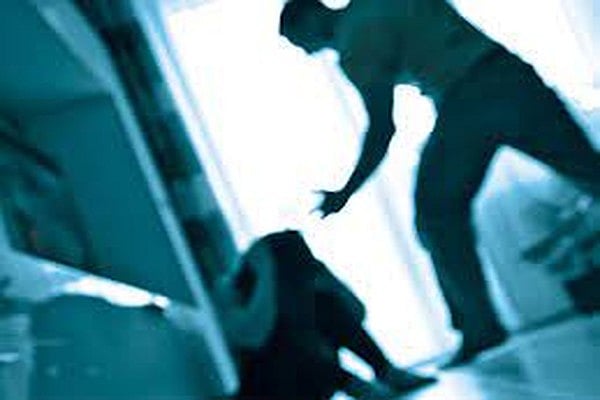 சென்னை: அண்ணா பல்கலைக்கழக பேராசிரியர் மீது மாணவி பாலியல் குற்றச்சாட்டு - போலீஸ் விசாரணை!