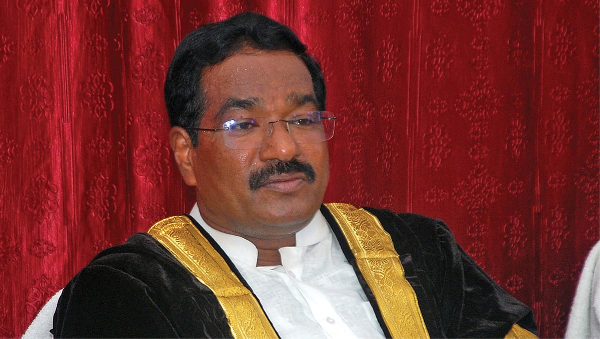 நாகர்கோவில் மேயர் பதவியை ராஜினாமா செய்த கன்னியாகுமரி தி.மு.க வேட்பாளர் மகேஷ்! - என்ன காரணம்?