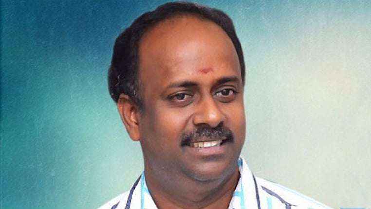`100 பேர் முன் மன்னிப்பு கேட்டேன்; அப்பவும் விடலை! மகளிர் ஆணையத்தில்  தயாரிப்பாளர் ராஜேஸ்வரி புகார்