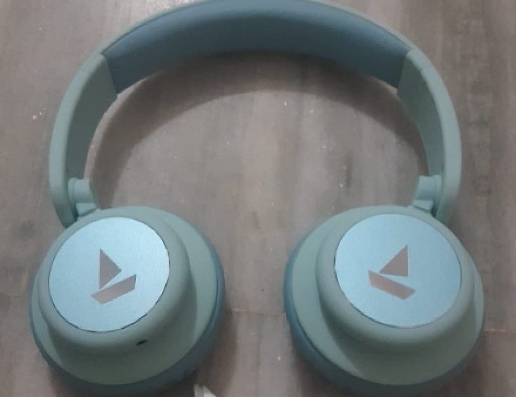 Best bluetooth headphones with mic in india under online 2000