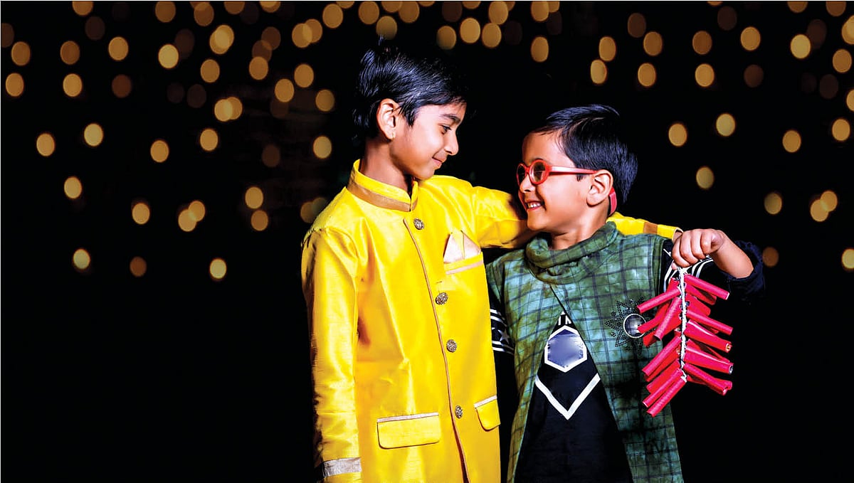 Deepavali: பட்டாசு விபத்தில்லா தீபாவளி கொண்டாட டிப்ஸ்; செய்யவேண்டியவை, செய்யக்கூடாதவை என்ன?