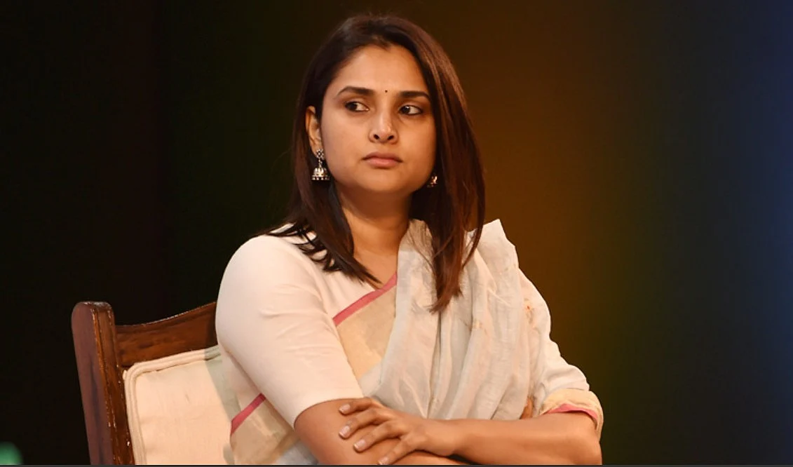 திவ்யா ஸ்பந்தனா