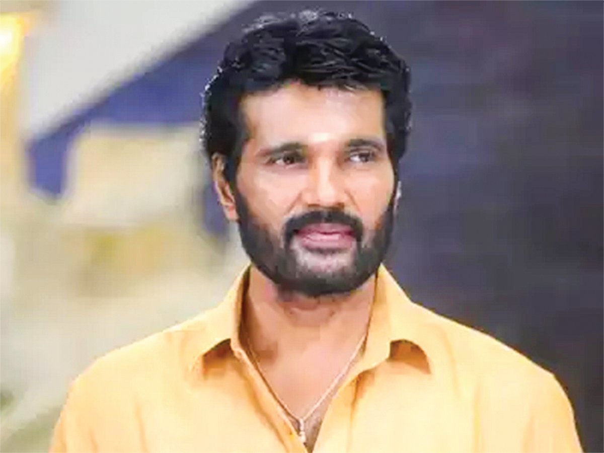 Bigg Boss Tamil 8:  Safe ஆக வெளியேறிய ஆண் போட்டியாளர்... இந்த வார எவிக்&zwnj;ஷனில் நடந்தது என்ன?