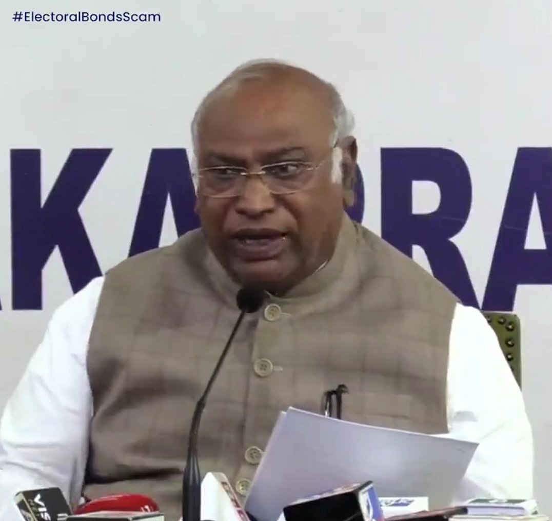 Kharge: `இது போன்ற சூழலில் நீண்ட காலம் வாழ விருப்பமில்லை! - நாடாளுமன்றத்தில் எமோஷனலான கார்கே