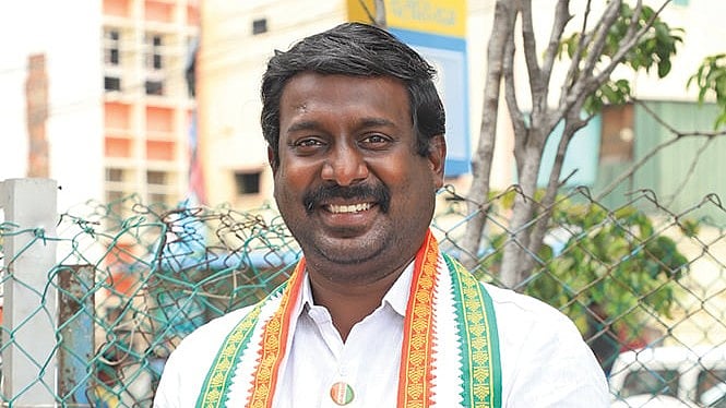 போலி பணி ஆணை; ரூ.99 லட்சம் மோசடி... கைதான ஊராட்சி மன்றத் தலைவி - காங்கிரஸில் சலசலப்பு!