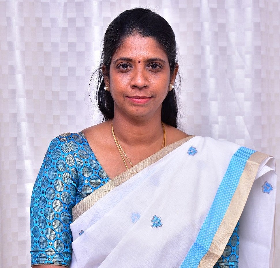 Doctor-Vikatan:-கோடையிலும்-விடாமல்-வாட்டும்-இருமல்...-தேன்-சாப்பிட்டால்-சரியாகுமா?