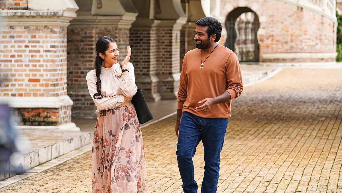 உன் எதிர்கால முயற்சிகளுக்கு வாழ்த்துகள் டார்லிங் - விஜய் சேதுபதியைச் சந்தித்தது குறித்து விஷால்