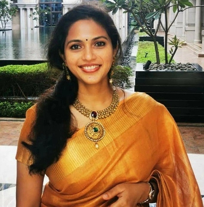Doctor Vikatan: AC அறையில் சிலருக்கு அதிகம் குளிர்கிறது; சிலருக்கு வியர்க்கிறது... ஏன்?