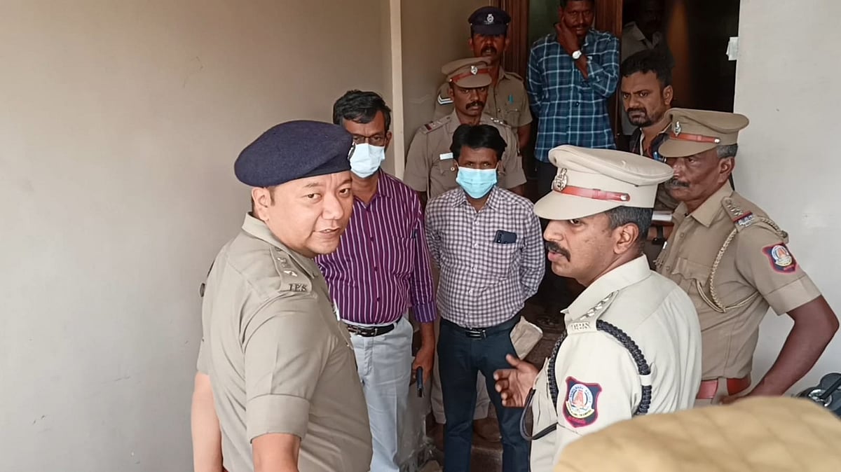 கும்பகோணம்: லாட்ஜ் ரூமில் கல்லூரி மாணவருடன் தங்கிய மாணவி உயிரிழப்பு - போலீஸ் விசாரணை!