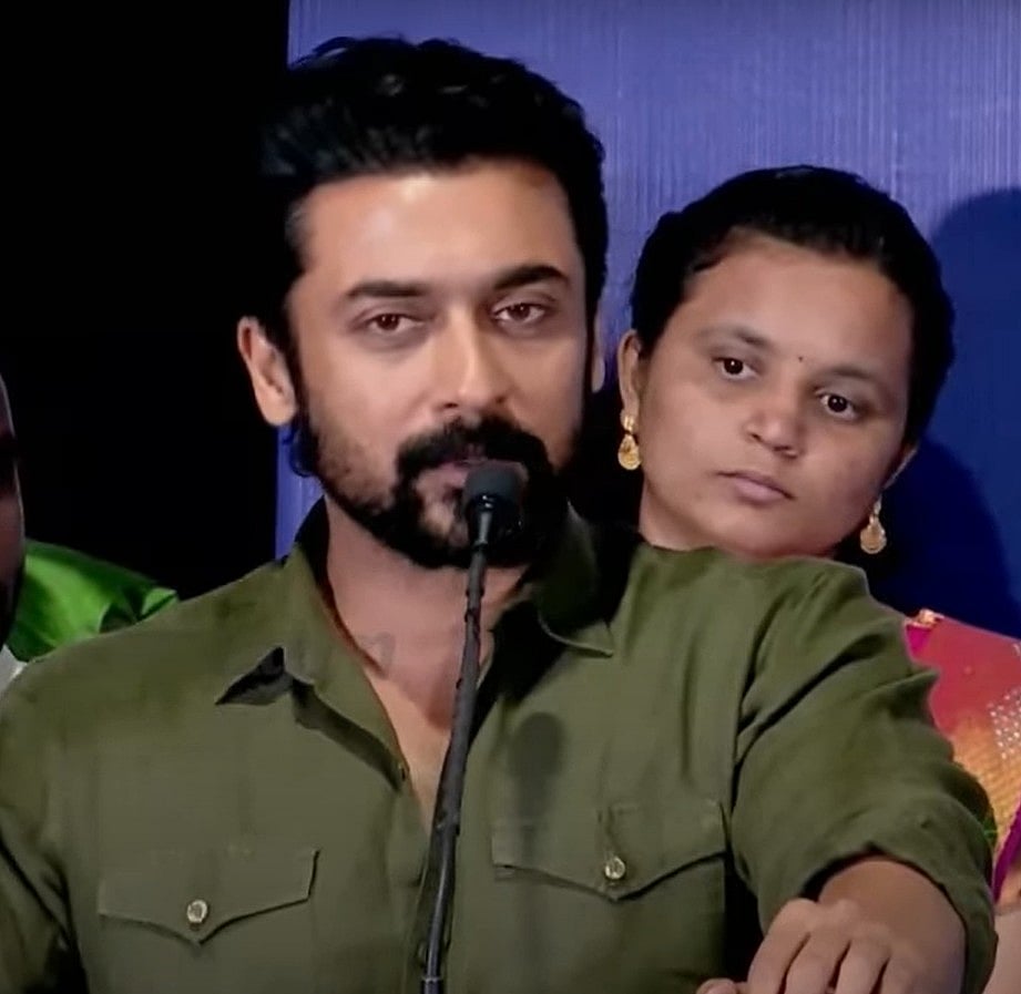 Agaram: நான்தான் அகரம்; அகரம்தான் நான் - மாணவியின் பதிலைக் கேட்டு நெகிழ்ந்த நடிகர் சூர்யா!