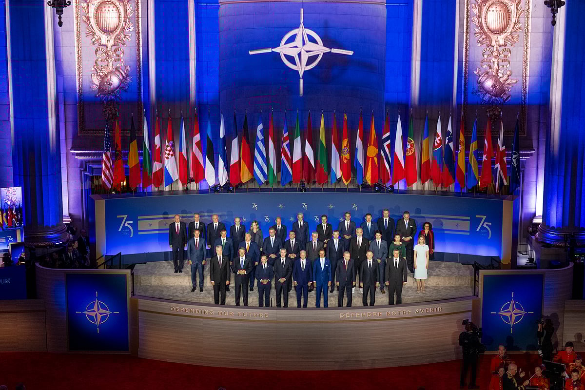 அமெரிக்கா-போனால்-போகாட்டும்-NATO-விற்கு-வேறு-ஐடியா-சொல்லும்-ஜெலன்ஸ்கி;-அதில்-உக்ரைனு&#