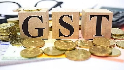 GST கட்டியதாக போலி ஆவணம் தயாரித்து ரூ.6.50 லட்சம் மோசடி! - பெண்ணை ஏமாற்றிய 4 பேர் மீது வழக்கு