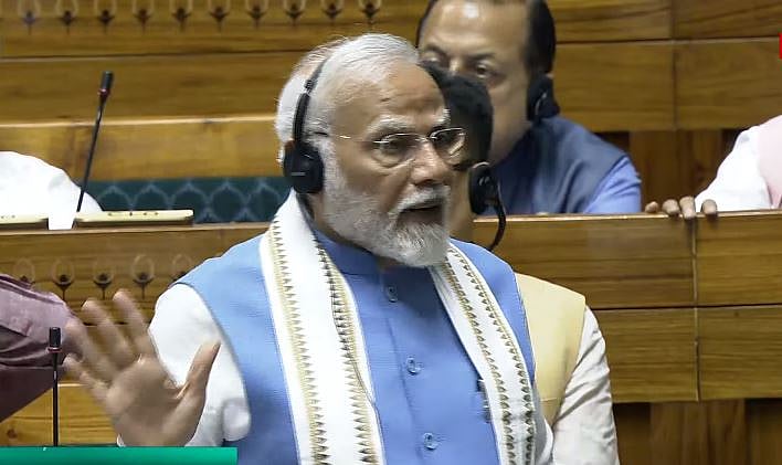 Cm Removal Bills: ``பாகிஸ்தான், பங்களாதேஷாக மாறிக்கொண்டிருக்கிறது இந்தியா - INDIA கூட்டணி விமர்சனம்