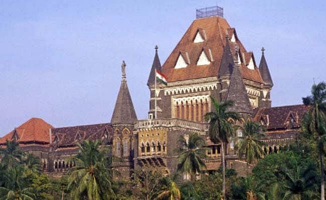 Mumbai Billboard Collapse: `17 பேர் இறந்தது கடவுள் செயல் - குற்றம்சாட்டப்பட்டவர் தரப்பு வாதம்