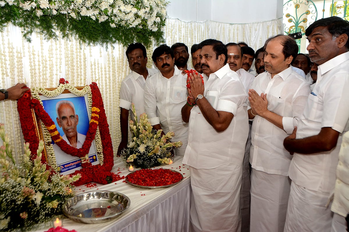 `திருவேங்கடம் என்கவுன்ட்டரில் சந்தேகம்; அதிகாலையில் அழைத்துச் சென்றது ஏன்..?’ - எடப்பாடி பழனிசாமி