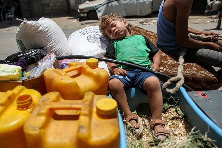 Gaza: `90% காஸா மக்கள் இஸ்ரேல் தாக்குதல்களால் இடம்பெயர்ந்திருக்கிறார்கள் - ஐநா அதிர்ச்சி தகவல்!