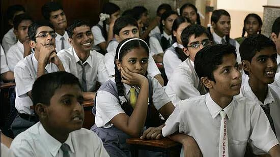 NCERT: ஆறாம் வகுப்பு பாடப் புத்தகத்தில் ராமாயணம், மகாபாரதம், வேதங்கள் - வலுக்கும் எதிர்ப்பு!