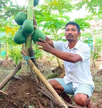நஷ்டம் இல்லாமல் விவசாயம் செய்வது எப்படி? விருது பெற்ற விவசாயியின் வெற்றிக்கதை!